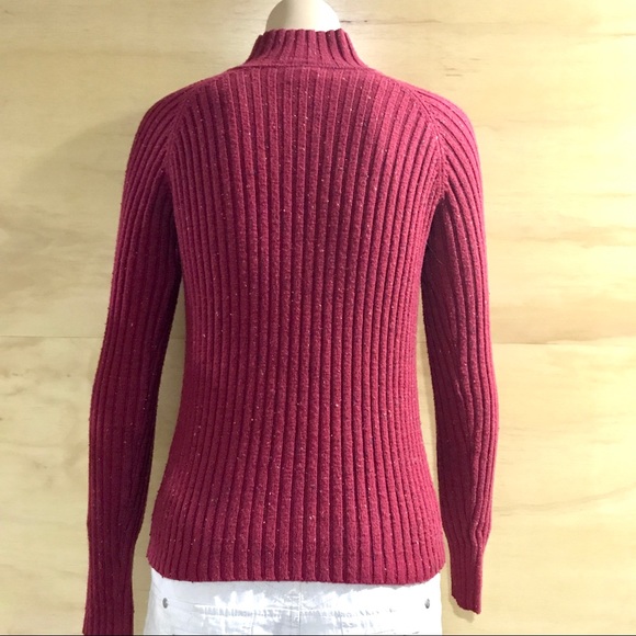 Vintage Fitted Buttoned Mock Neck Speckled Sweater - Picture 2 of 9